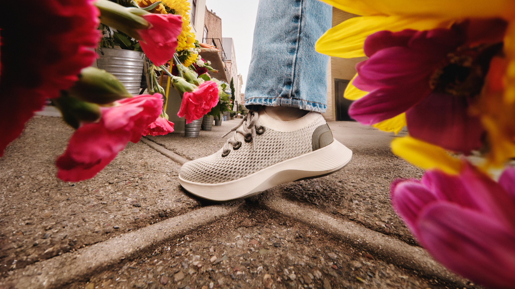 Allbirds Teams Up with Justine Lupe, Elaine Welteroth, Nikki DeRoest, and Grace Cheng for “Say Yes” Campaign Celebrating Everyday Movement