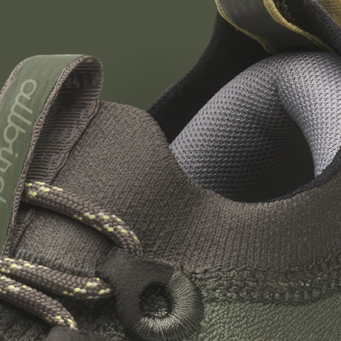 Women's Strider Explore - Natural Black (Dark Grey Sole)