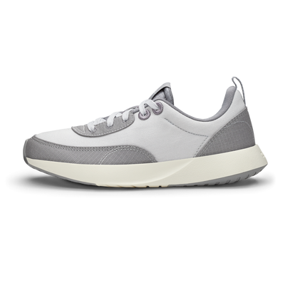 Women's Courier